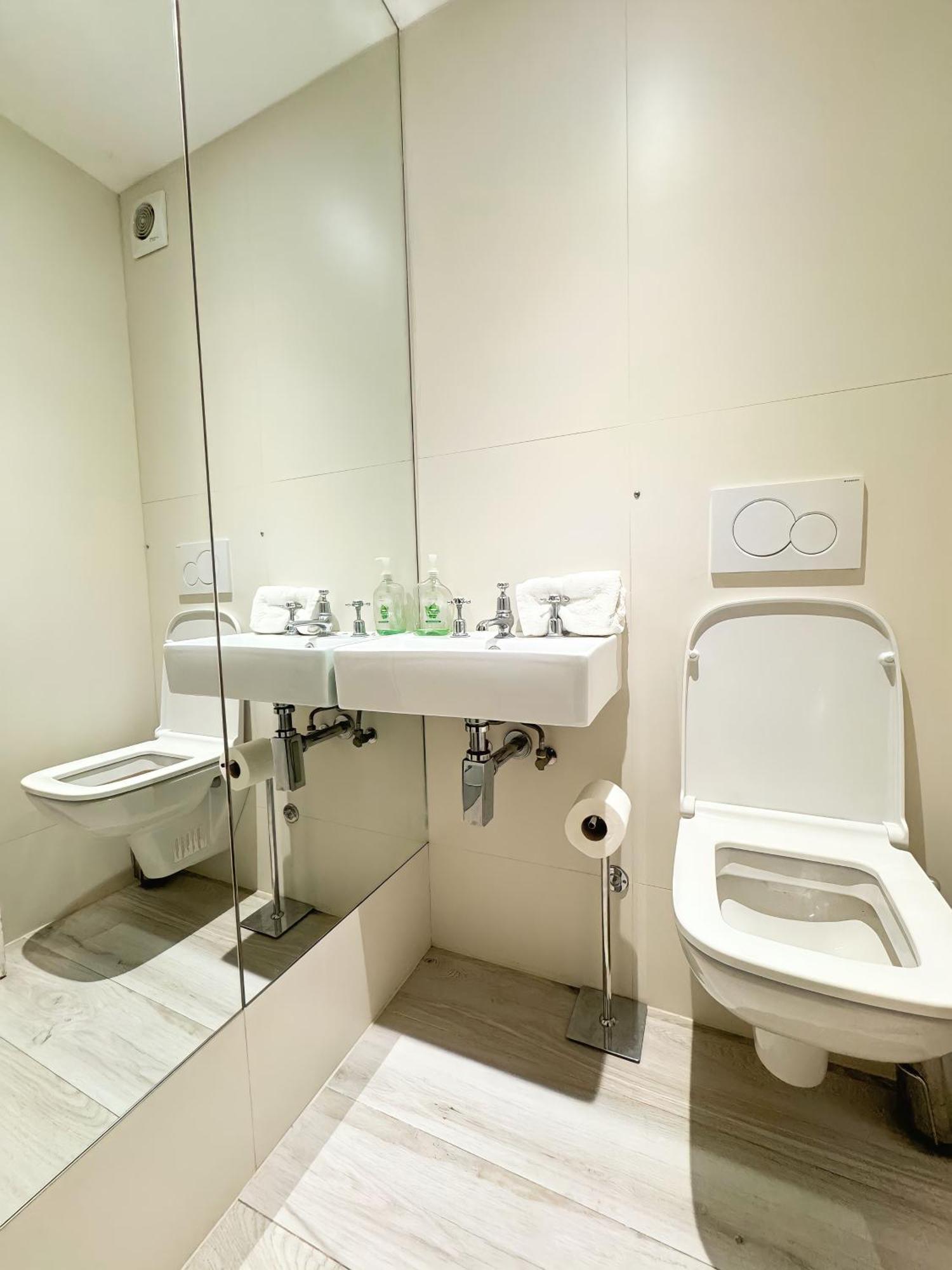 The Kensington Heights Apartment Лондон Екстериор снимка