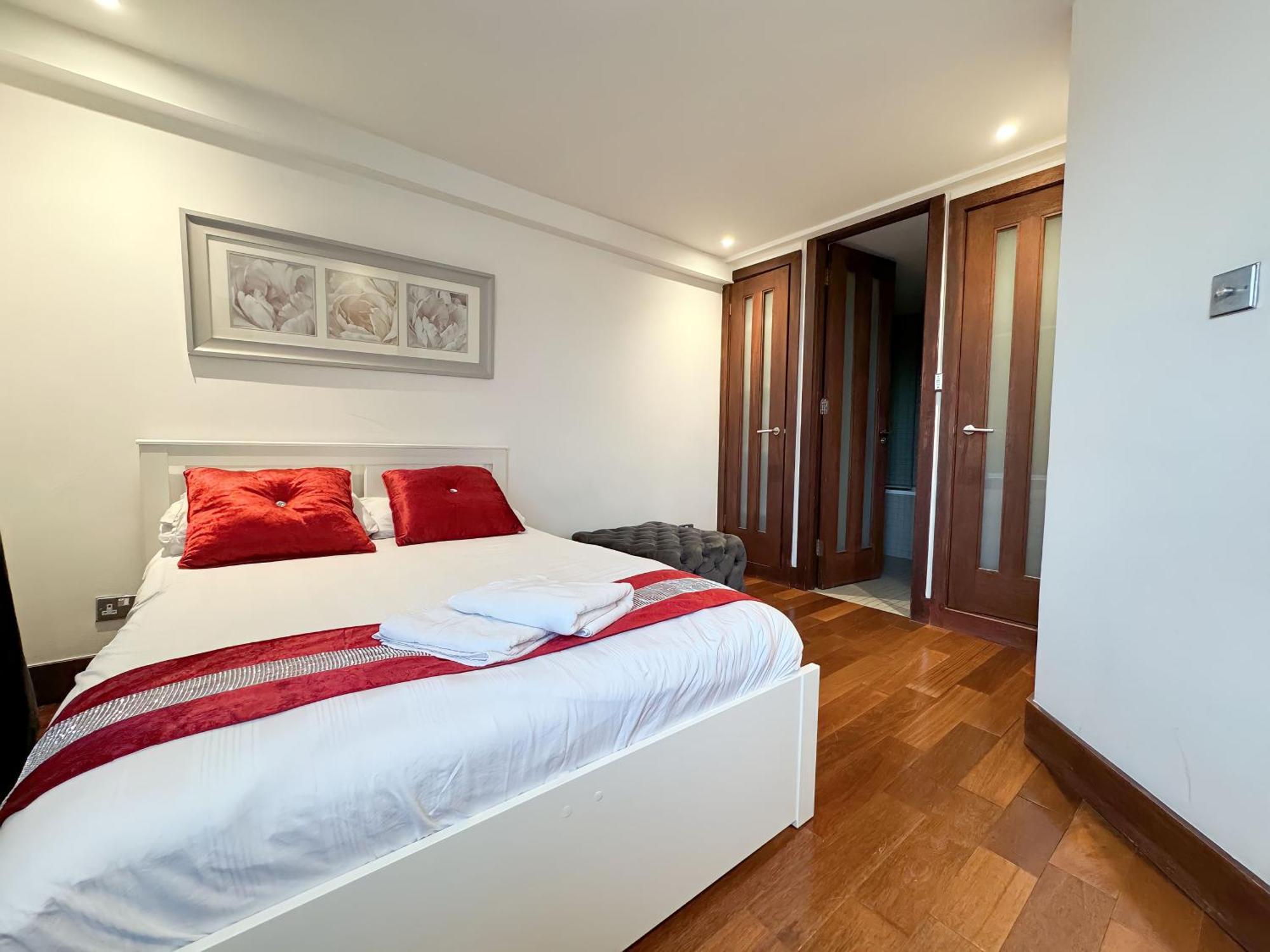The Kensington Heights Apartment Лондон Екстериор снимка